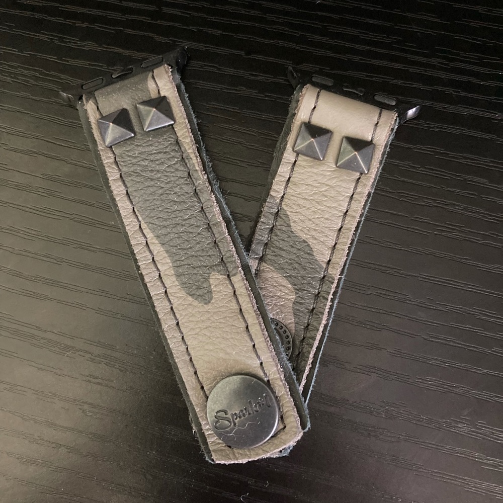 Spark’l Apple Watch Band Camo Leather 38/40mm